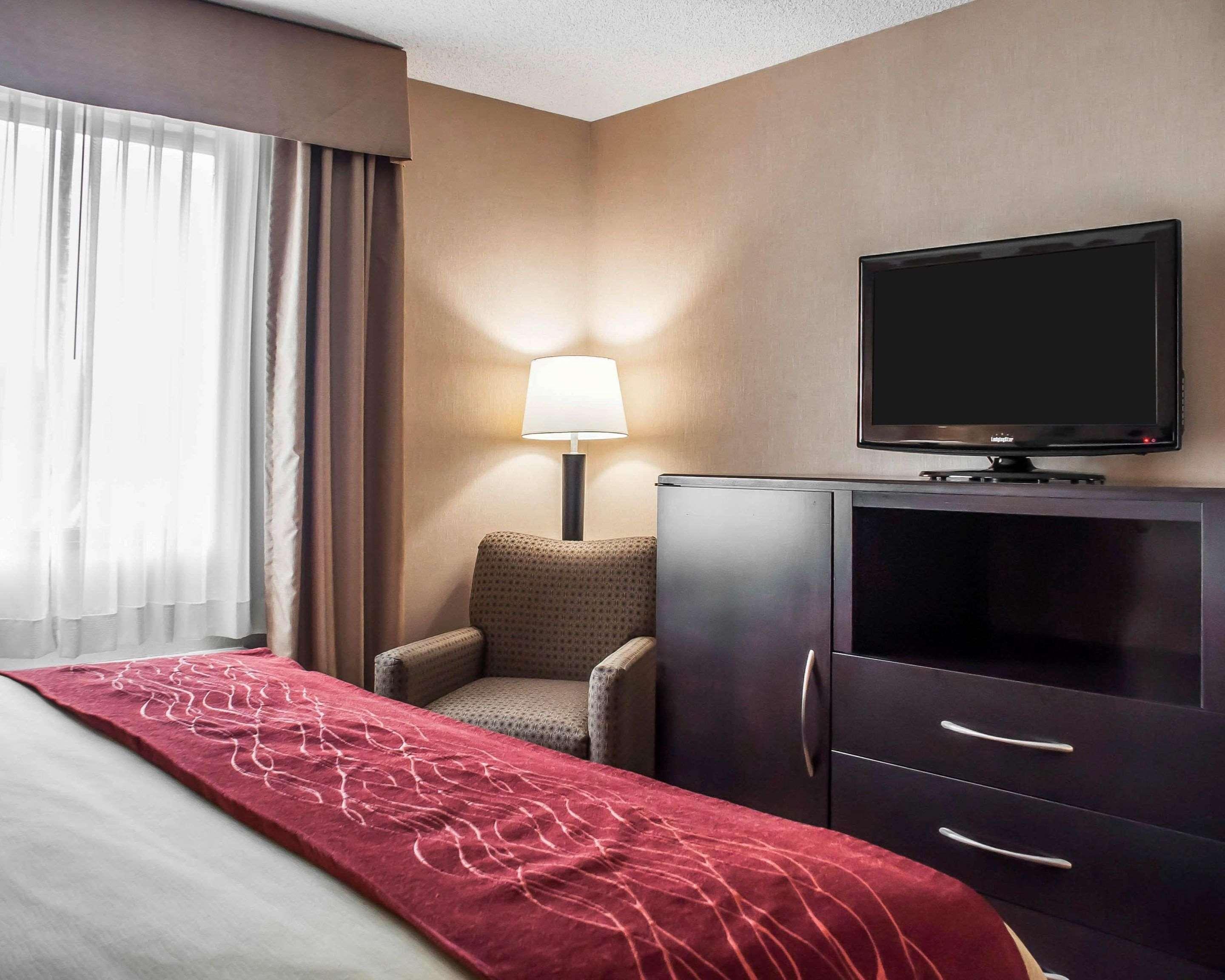 Quality Inn Dunkirk Exterior photo